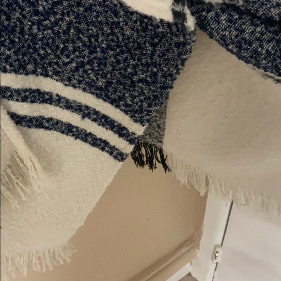 Forever 21 Blue Plaid Poncho - Picture 7 of 10